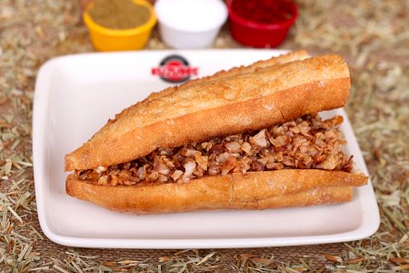 YARIM EKMEK ARASI KOKOREÇ